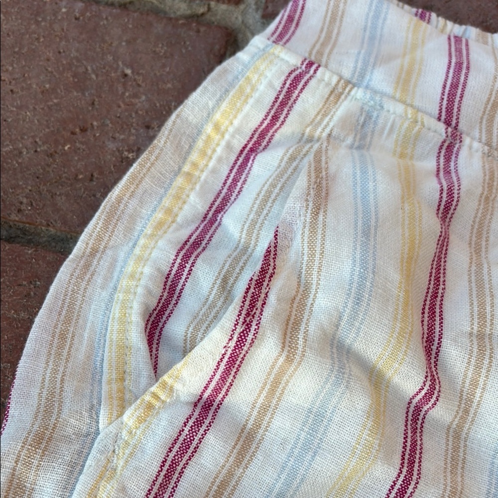 NWT GAP High Waist XL Shorts in Linen/Rayon blend Cream w/ Stripes. Summer cool! - Picture 4 of 16